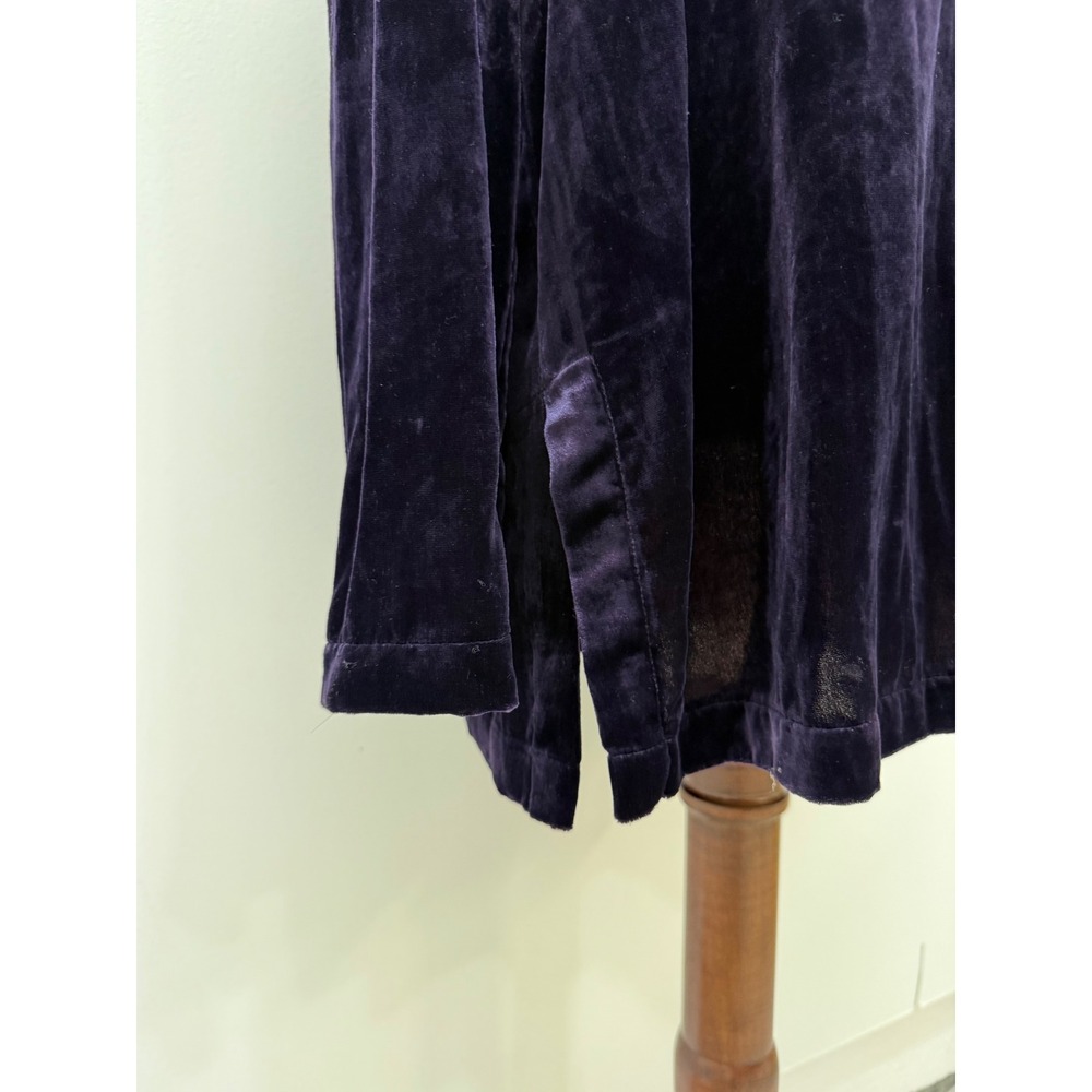 Chico's Velvet Tunic Top Size 2/L Purple Embroidered Deep V Neck Long Sleeve - Picture 8 of 11